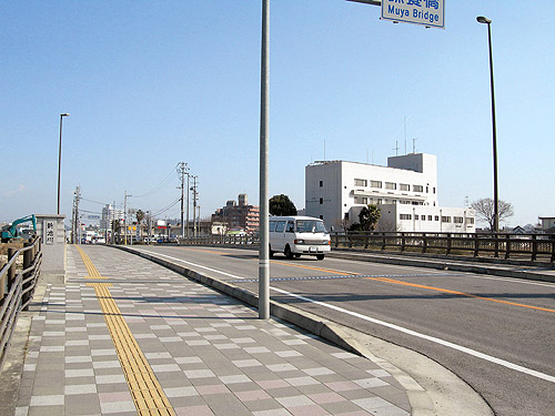撫養橋下部工事（国土交通省）
（平成11-12年） 