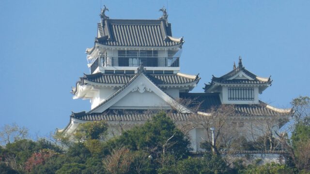トリーデ鳴門