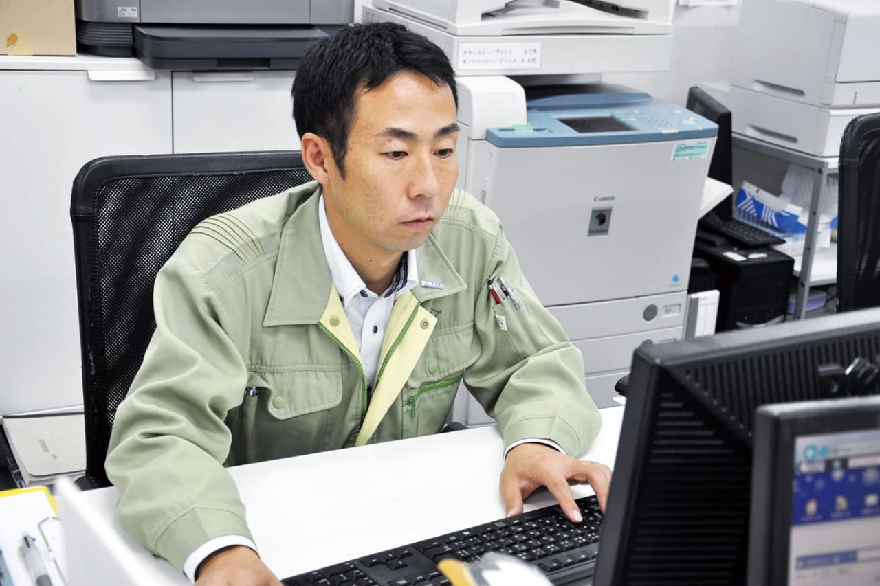 見積書の作成と図面のチェック